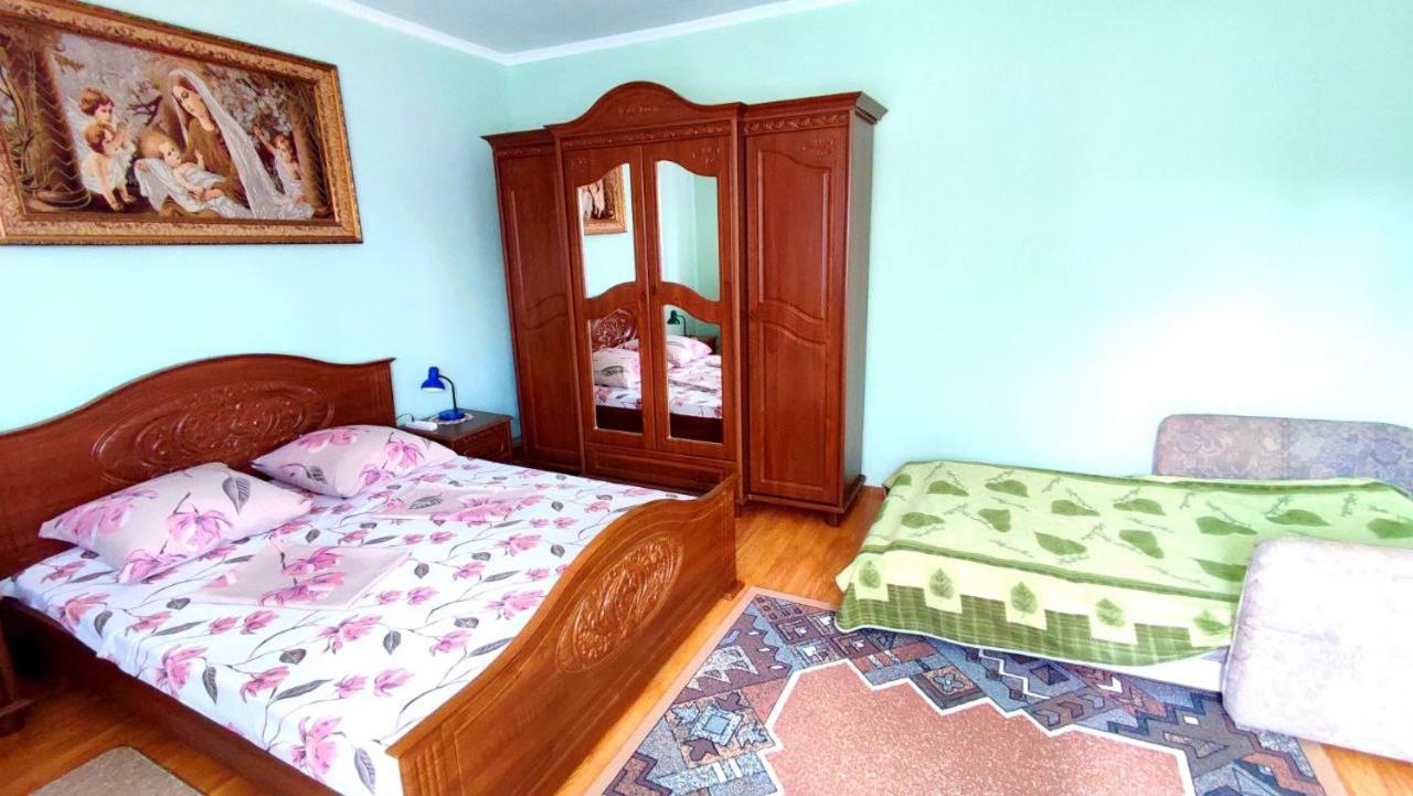 Садиба Анна - Термальні Води Косино Zapson Esterno foto
